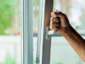 Détails : Guide pratique sur le bon choix de sa fenêtre en PVC